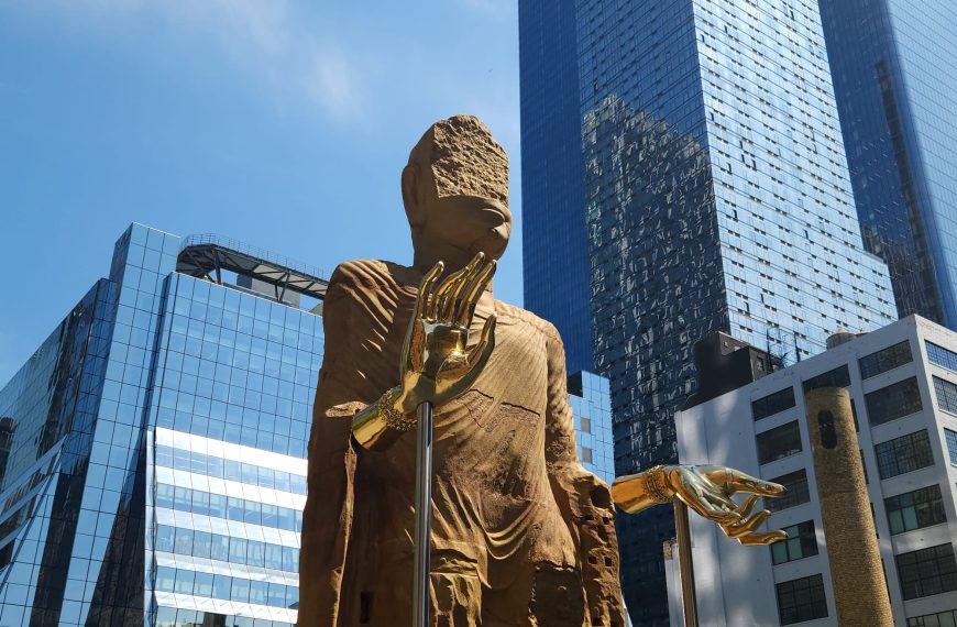 A Buddha Is Reborn on the High Line