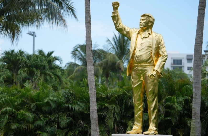 Trump Idolatry in Miami