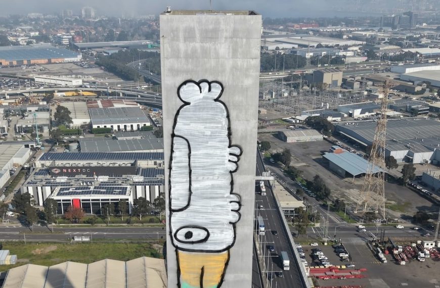 “Pam the Bird” Graffiti Stirs Controversy in Melbourne